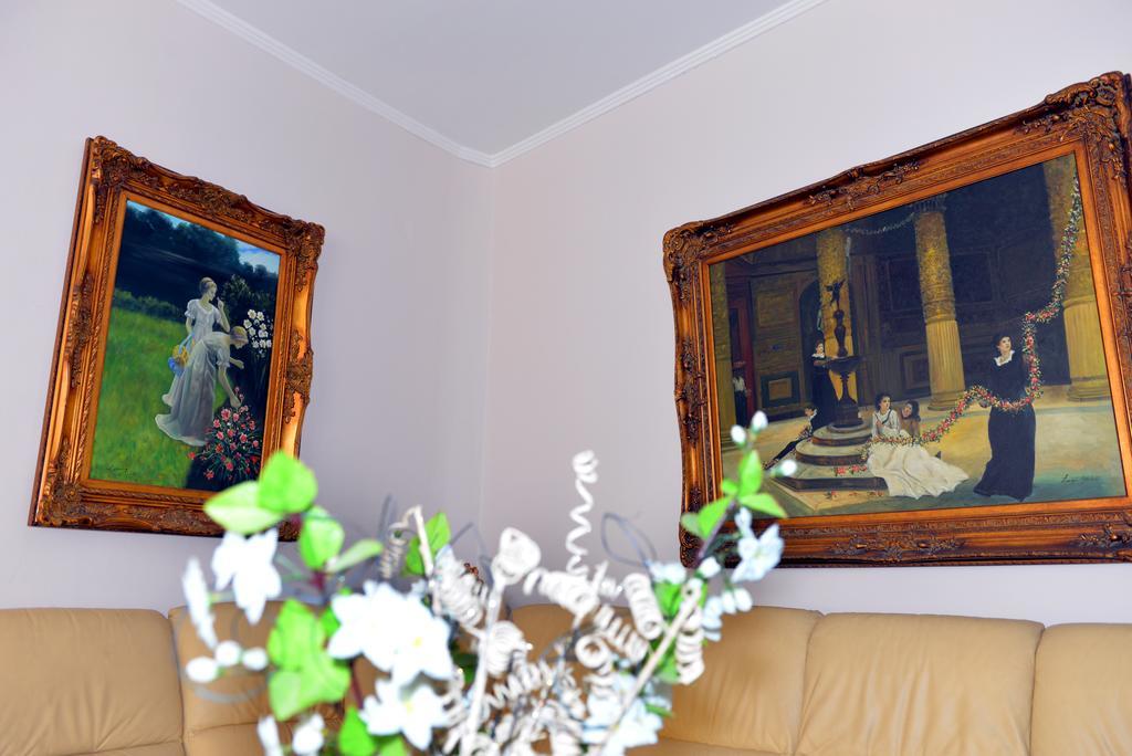 Kyridis Hotel Komotini Buitenkant foto