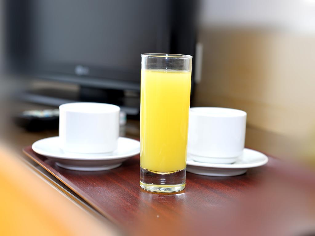 Kyridis Hotel Komotini Buitenkant foto